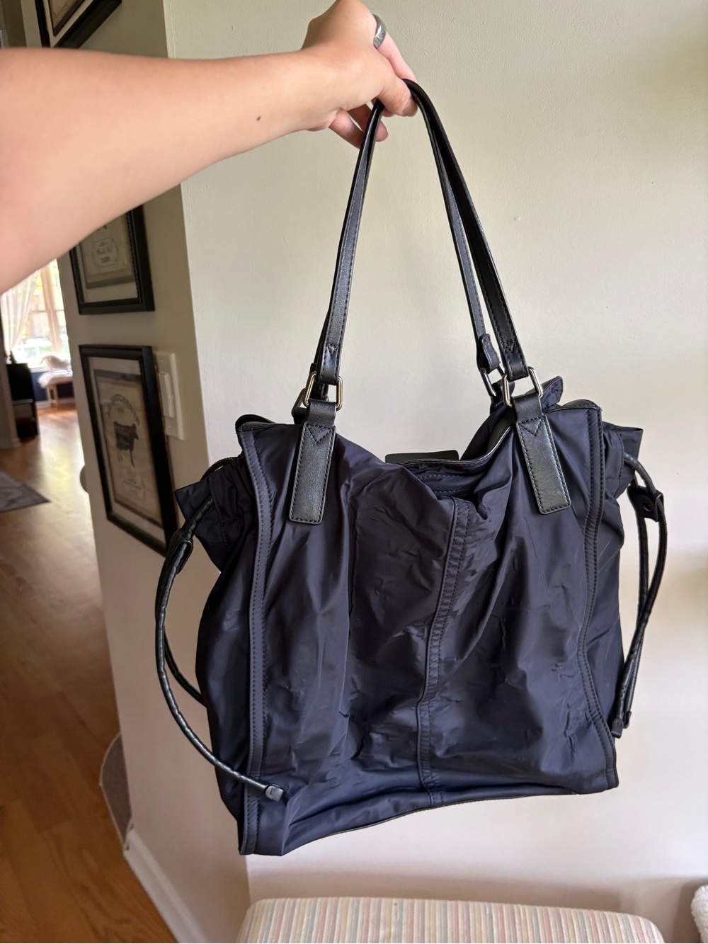 Burberry Nylon Buckleigh Tote Black Women's Bag - Classic Everyday Carry - Picture 4 of 7